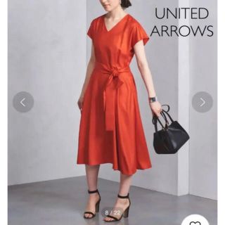 ユナイテッドアローズ(UNITED ARROWS)の限定値下げ　新品　UNITED ARROWS UBCS Ｖネックフレアワンピース(ロングワンピース/マキシワンピース)