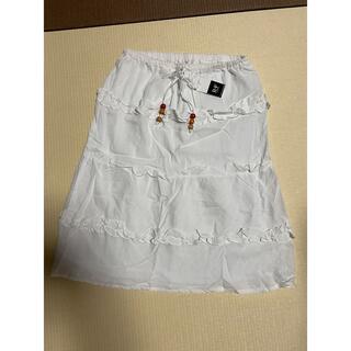 アールエフ(R・F)の新品タグつき　RF フリルの可愛い白スカート　サイズ38(ひざ丈スカート)
