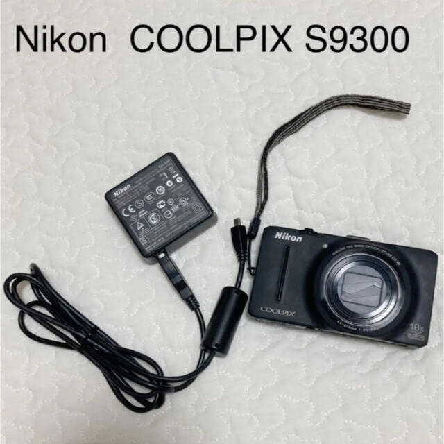 ニコンNikon デジカメ　ブラック　黒色