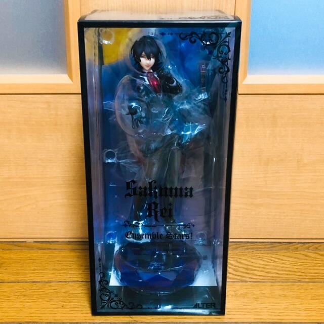 あんスタ☆UNDEAD【朔間零】完成品☆1/7 フィギュアの通販 by あんスタ☆UNDEAD【朔間零】完成品☆1/7 フィギュアの通販 by