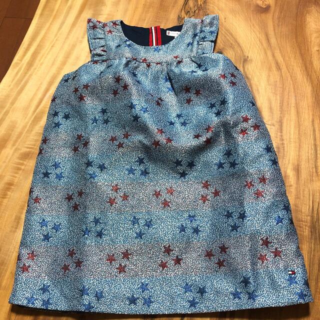 TOMMY HILFIGER(トミーヒルフィガー)のTOMMY HILFIGER ワンピース  サイズ92 キッズ/ベビー/マタニティのキッズ服女の子用(90cm~)(ワンピース)の商品写真