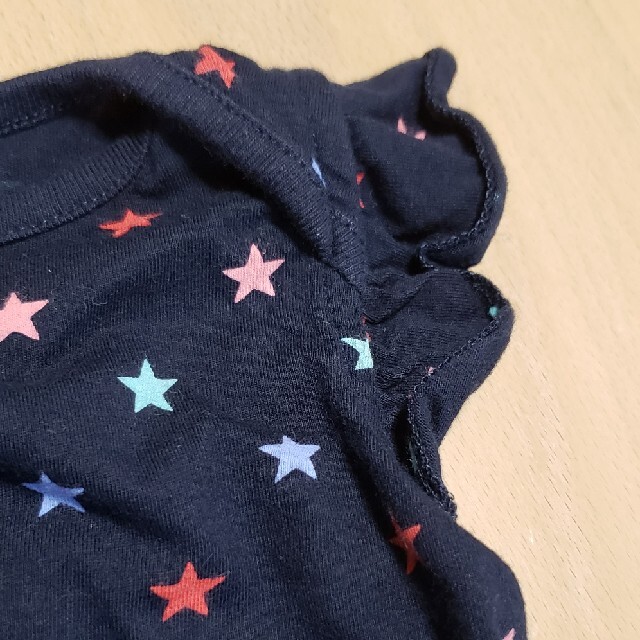 babyGAP(ベビーギャップ)の美品＊babyGAP＊ ロンパース 星 ベトナム製 綿100 キッズ/ベビー/マタニティのベビー服(~85cm)(ロンパース)の商品写真