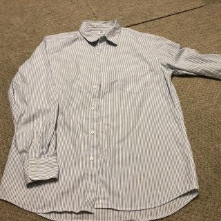 ユニクロ(UNIQLO)のユニクロ　メンズ　シャツ　M(シャツ)