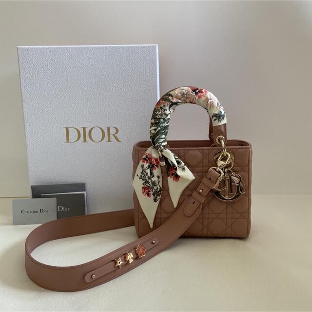 Christian Dior(クリスチャンディオール)のyukiy♡様専用　ディオール　新品未使用　スカーフ付き レディースのバッグ(ショルダーバッグ)の商品写真