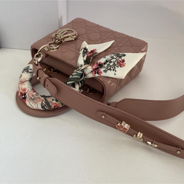 Christian Dior(クリスチャンディオール)のyukiy♡様専用　ディオール　新品未使用　スカーフ付き レディースのバッグ(ショルダーバッグ)の商品写真