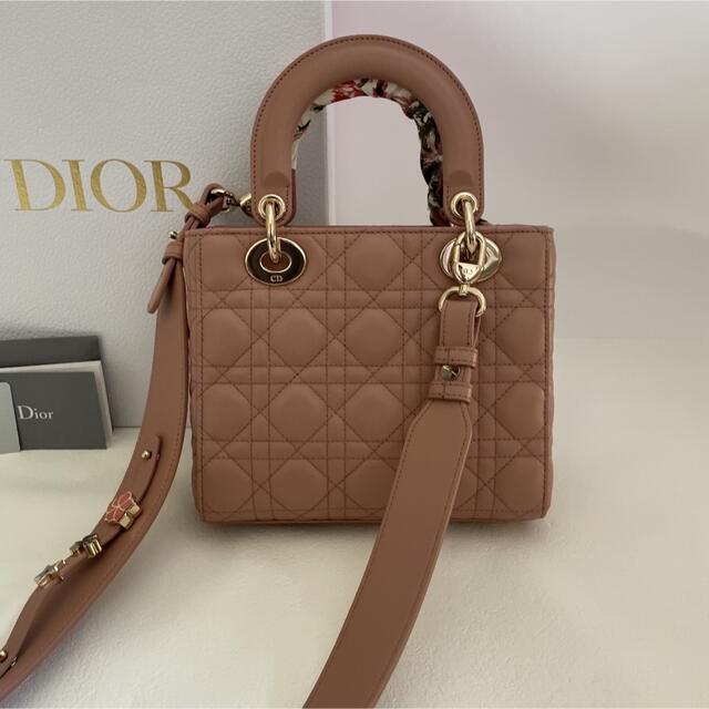 Christian Dior(クリスチャンディオール)のyukiy♡様専用　ディオール　新品未使用　スカーフ付き レディースのバッグ(ショルダーバッグ)の商品写真