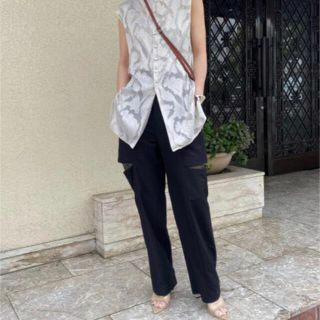 アメリヴィンテージ(Ameri VINTAGE)のCUT OUT STRAIGHT PANTS(カジュアルパンツ)