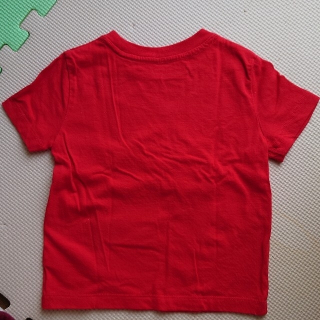 GAP(ギャップ)のGAP  ミッキー Tシャツ 90 キッズ/ベビー/マタニティのキッズ服男の子用(90cm~)(Tシャツ/カットソー)の商品写真