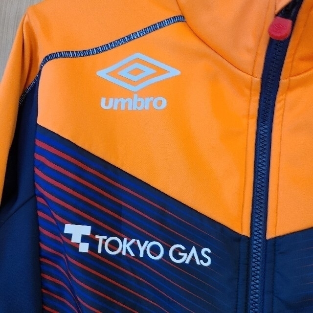 UMBRO(アンブロ)の送料込🌟FC東京🌟完売品🌟稀少🌟UMBRO🌟サーモシェルジャケット スポーツ/アウトドアのサッカー/フットサル(ウェア)の商品写真