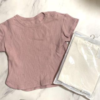 ジーユー(GU)のGU Baby ワッフルクルーネックT (半袖)Tシャツ　サイズ80(Ｔシャツ)