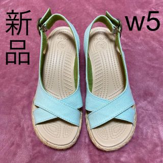 クロックス(crocs)の百様専用ページ(他のショップにも出品中のため専用ページにいたしました)(サンダル)