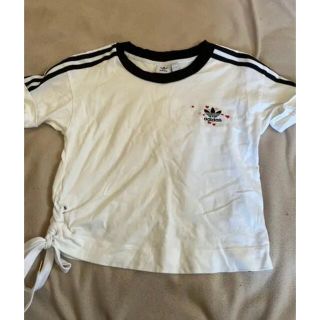 アディダス(adidas)の美品♡adidas♡ショート丈Tシャツ(Tシャツ(半袖/袖なし))