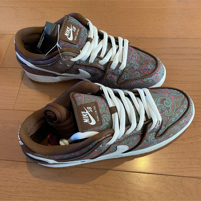 NIKE(ナイキ)のNike SB Dunk Low PRM Brown Paisley 27.5 メンズの靴/シューズ(スニーカー)の商品写真