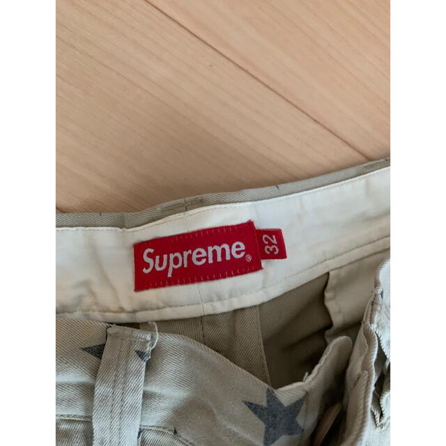 Supreme(シュプリーム)のSupreme Chino Pant "Khaki Stars"  32 メンズのパンツ(チノパン)の商品写真