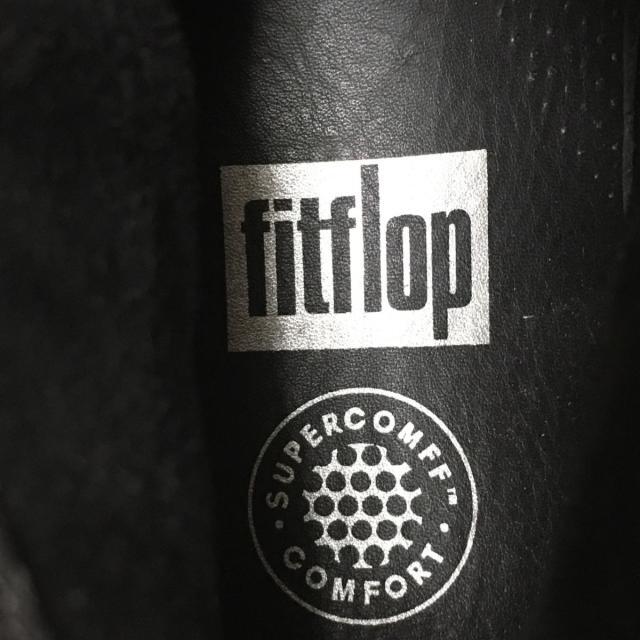 fitflop(フィットフロップ)のフィットフロップ ショートブーツ UK4 - 黒 レディースの靴/シューズ(ブーツ)の商品写真