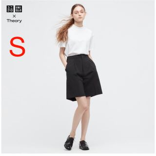 ユニクロ(UNIQLO)のUNIQLO ×theory 感動タック イージーショートパンツ(ショートパンツ)