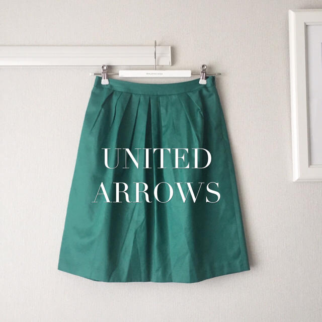 UNITED ARROWS(ユナイテッドアローズ)の【美品】UNITED ARROWSフレアスカート レディースのスカート(ひざ丈スカート)の商品写真