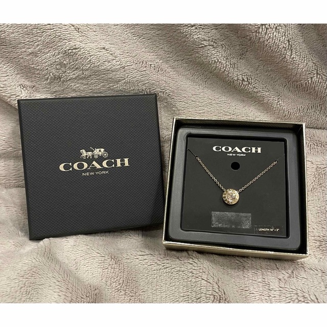 COACH(コーチ)の【最終値下げ】 COACH コーチ ネックレス オープンサークル ペンダント レディースのアクセサリー(ネックレス)の商品写真