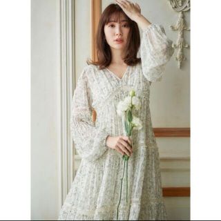 Monotone Floral Pleated Dress herlipto(ロングワンピース/マキシワンピース)