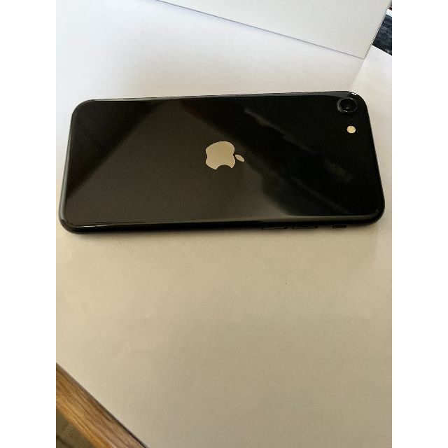 iPhone  SE  第2世代　black