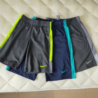 ナイキ(NIKE)のナイキDRI-FIT　サッカーパンツxs~sサイズ3枚(ウェア)