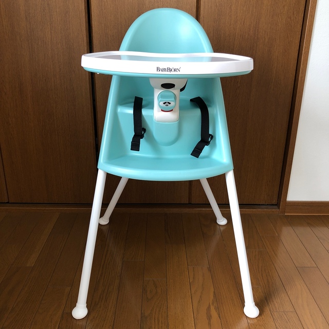 BABYBJORN(ベビービョルン)の【写真追加】【値下げ】ベビービョルンハイチェアー　 キッズ/ベビー/マタニティの授乳/お食事用品(その他)の商品写真