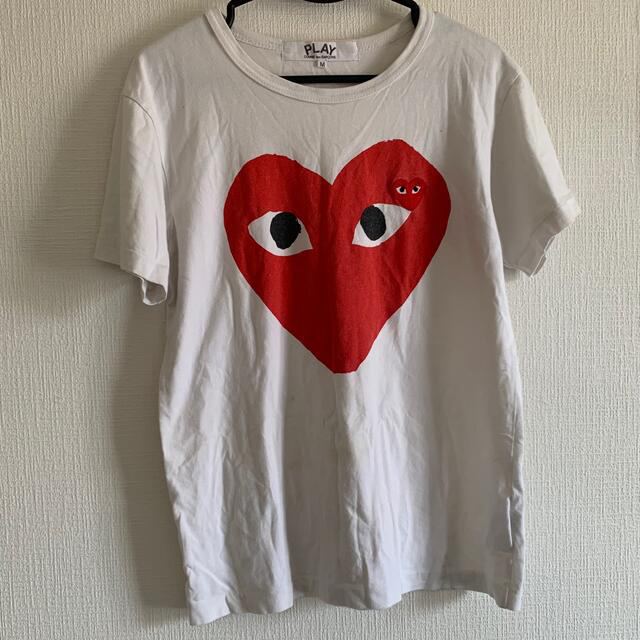 COMME des GARCONS(コムデギャルソン)のプレイコムデギャルソン Tシャツ レディースのトップス(Tシャツ(半袖/袖なし))の商品写真