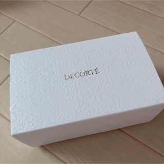 コスメデコルテ(COSME DECORTE)のCOSME DECORTE ギフトボックス(ラッピング/包装)