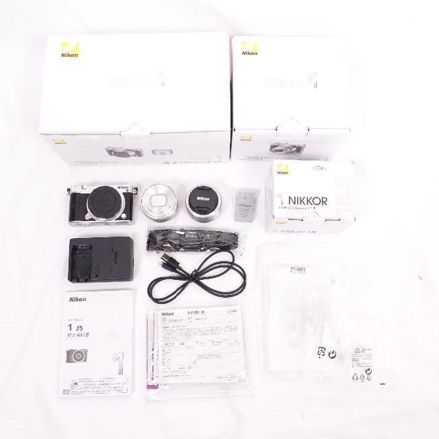 Nikon - Nikon ニコン　NIKON1 J5 ダブルレンズキット　シルバー