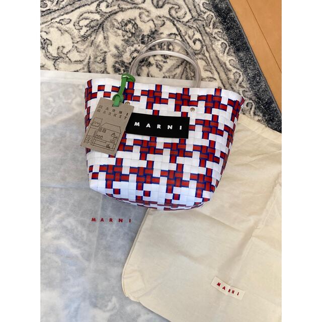 マルニ ピクニックバッグ 新品 - かごバッグ/ストローバッグ