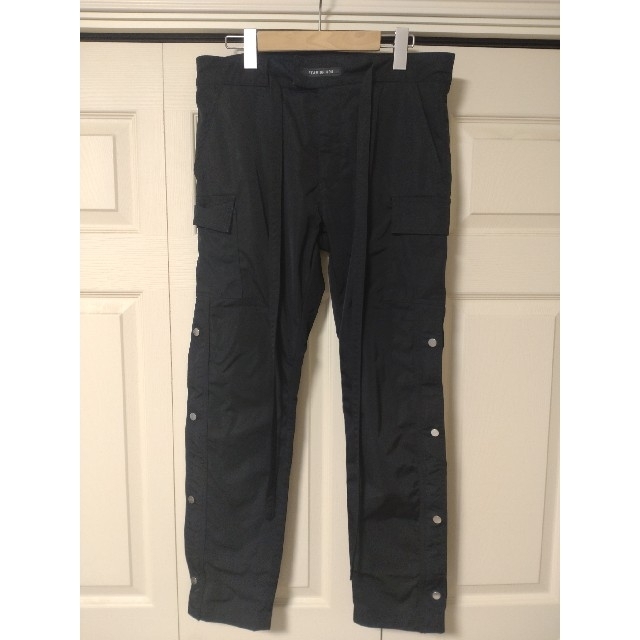 本命ギフト FEAR OF GOD - 【fear of god 6th】nylon cargo pants