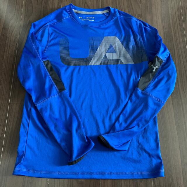 UNDER ARMOUR(アンダーアーマー)のTシャツ キッズ/ベビー/マタニティのキッズ服男の子用(90cm~)(Tシャツ/カットソー)の商品写真