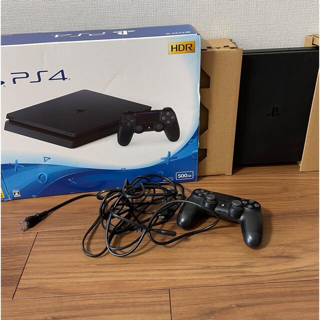 PlayStation4(プレイステーション4)のPlayStation4本体　CUH-2100A Jet Black エンタメ/ホビーのゲームソフト/ゲーム機本体(家庭用ゲーム機本体)の商品写真