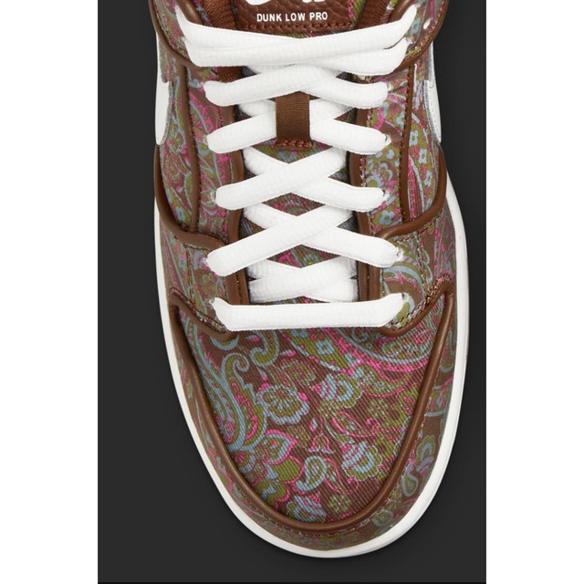 NIKE(ナイキ)のNike SB Dunk Low PRM "Brown Paisley"  メンズの靴/シューズ(スニーカー)の商品写真