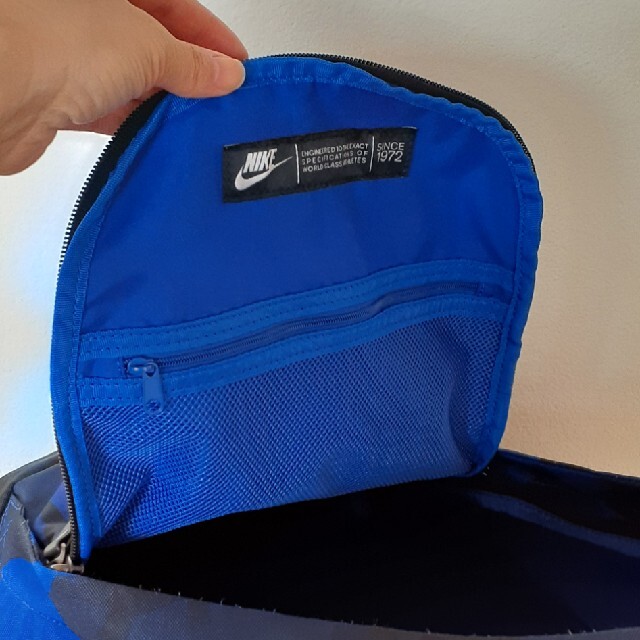 NIKE(ナイキ)の【used品】NIKE リュックサック キッズ/ベビー/マタニティのこども用バッグ(リュックサック)の商品写真