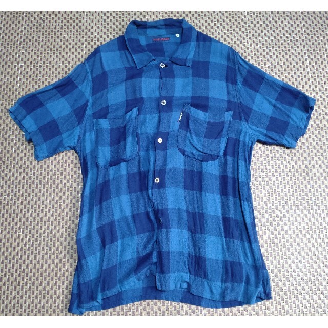 BLUE BLUE(ブルーブルー)のBLUE BLUE　シャツ メンズのトップス(シャツ)の商品写真