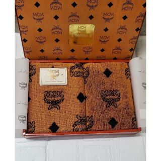 エムシーエム(MCM)のMCM　{新品}　フェイス&ハンドタオル　　2枚セット　エムシーエム　バス用品(タオル/バス用品)