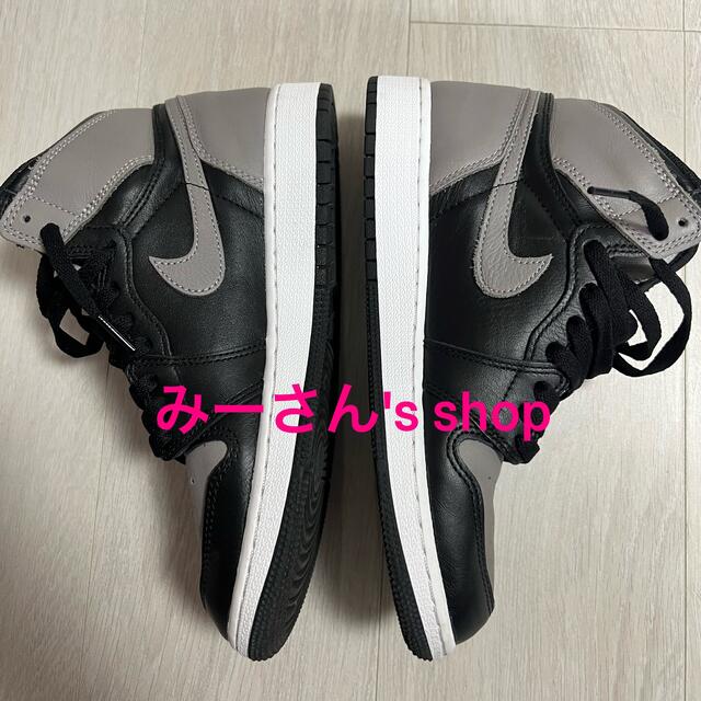 NIKE(ナイキ)のNIKE GS AIR JORDAN 1 SHADOW 2018 シャドー 24 レディースの靴/シューズ(スニーカー)の商品写真