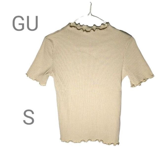 GU(ジーユー)の【完売品】GU リブメローコンパクトT 半袖 ミニT イエローベージュ S レディースのトップス(Tシャツ(半袖/袖なし))の商品写真