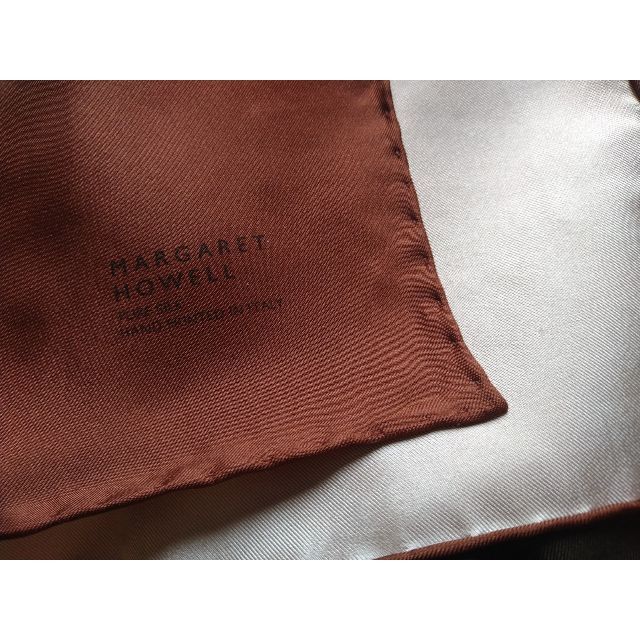 MARGARET HOWELL(マーガレットハウエル)のMARGARET HOWELL MODERNIST SCARF レディースのファッション小物(バンダナ/スカーフ)の商品写真