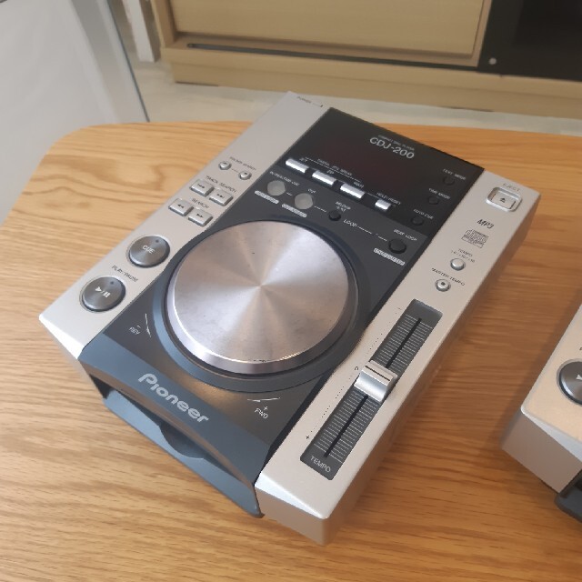 Pioneer CDJ200 3