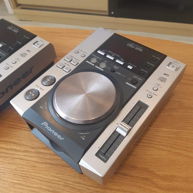 Pioneer CDJ200 4