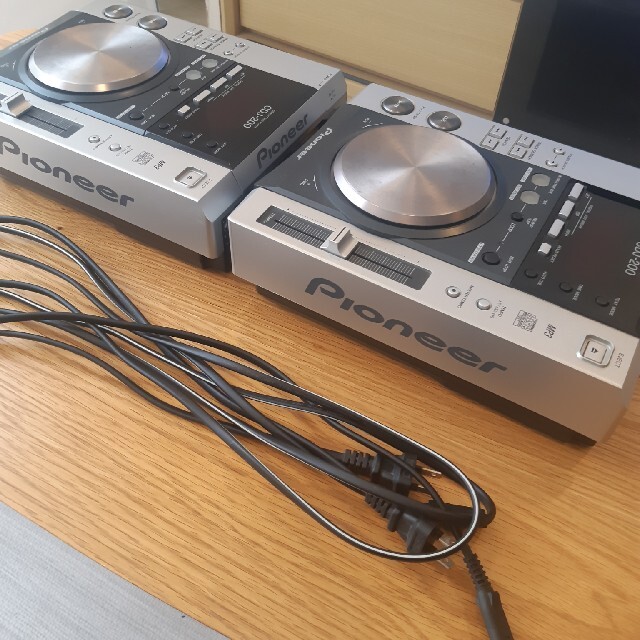 Pioneer CDJ200 7