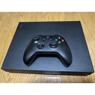 Xbox - Xbox One X 本体1TB CYV-00015 ソフト付きの通販 by こぶた's ...