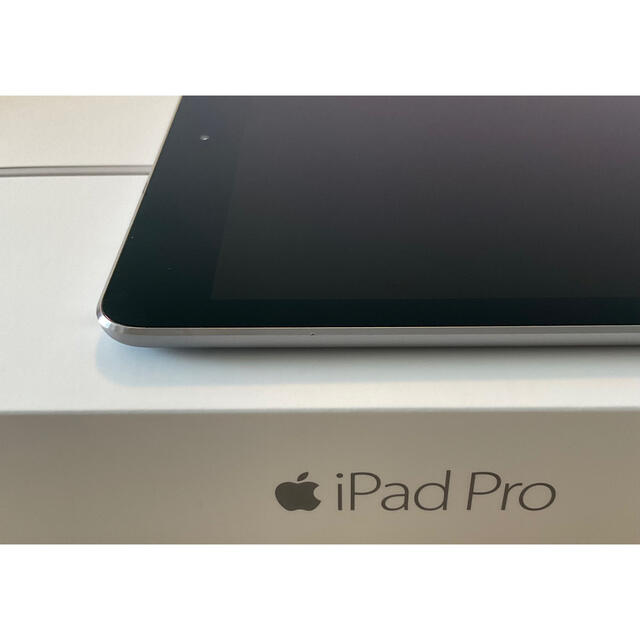iPad(アイパッド)のiPad Pro 9.7インチ SIMフリー 128GB スマホ/家電/カメラのPC/タブレット(タブレット)の商品写真