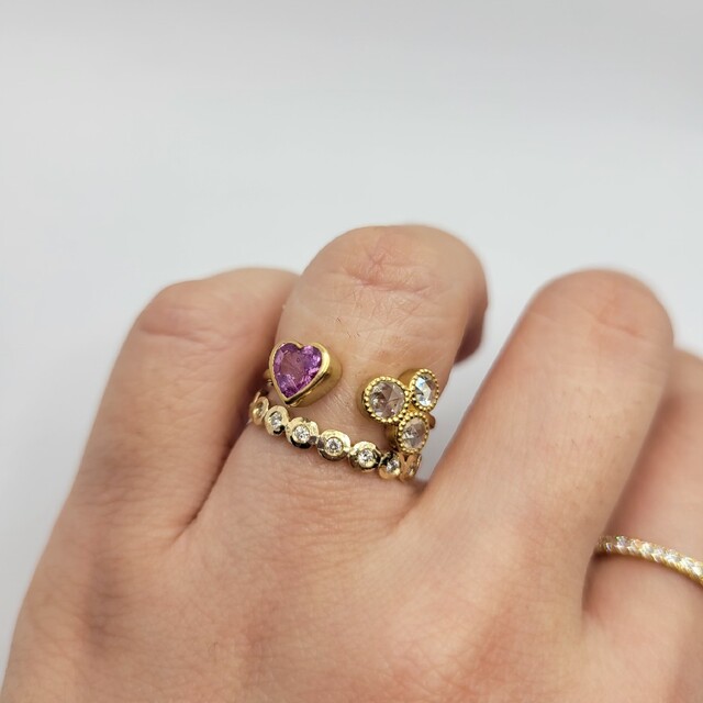 ✨ピンクサファイア ローズカット ダイヤモンド リング❣️インドジュエリー レディースのアクセサリー(リング(指輪))の商品写真