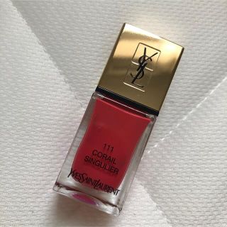 イヴサンローランボーテ(Yves Saint Laurent Beaute)のイヴサンローラン　ラ　ラッククチュール　111 ネイル(マニキュア)