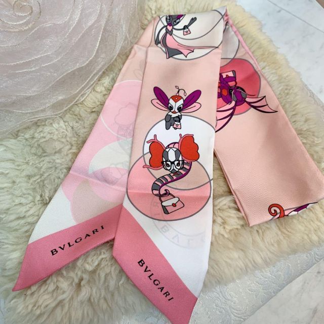 ☆新品☆BVLGARI マキシシェリー ツイリー スカーフ スネーク ピンクファッション小物
