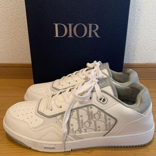 Dior - ディオールスニーカーの通販｜ラクマ