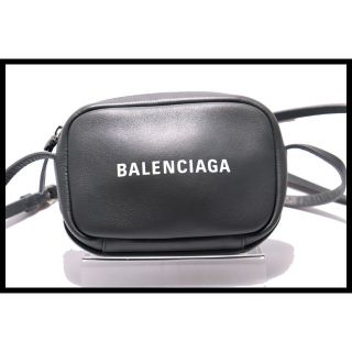 バレンシアガ(Balenciaga)のバレンシアガ エブリデイ カメラバッグXS■05op12106-9K(ショルダーバッグ)